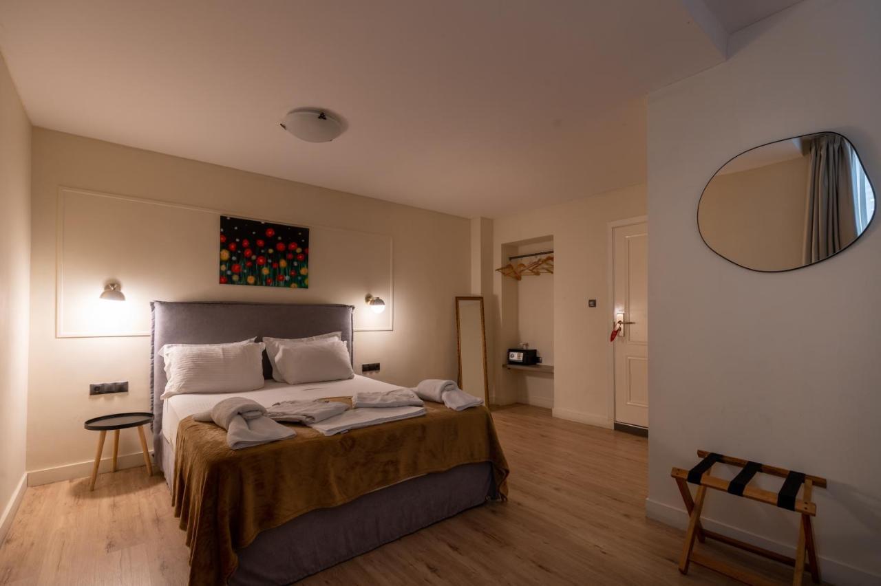 Plaka Arch Suites Athen Exterior foto