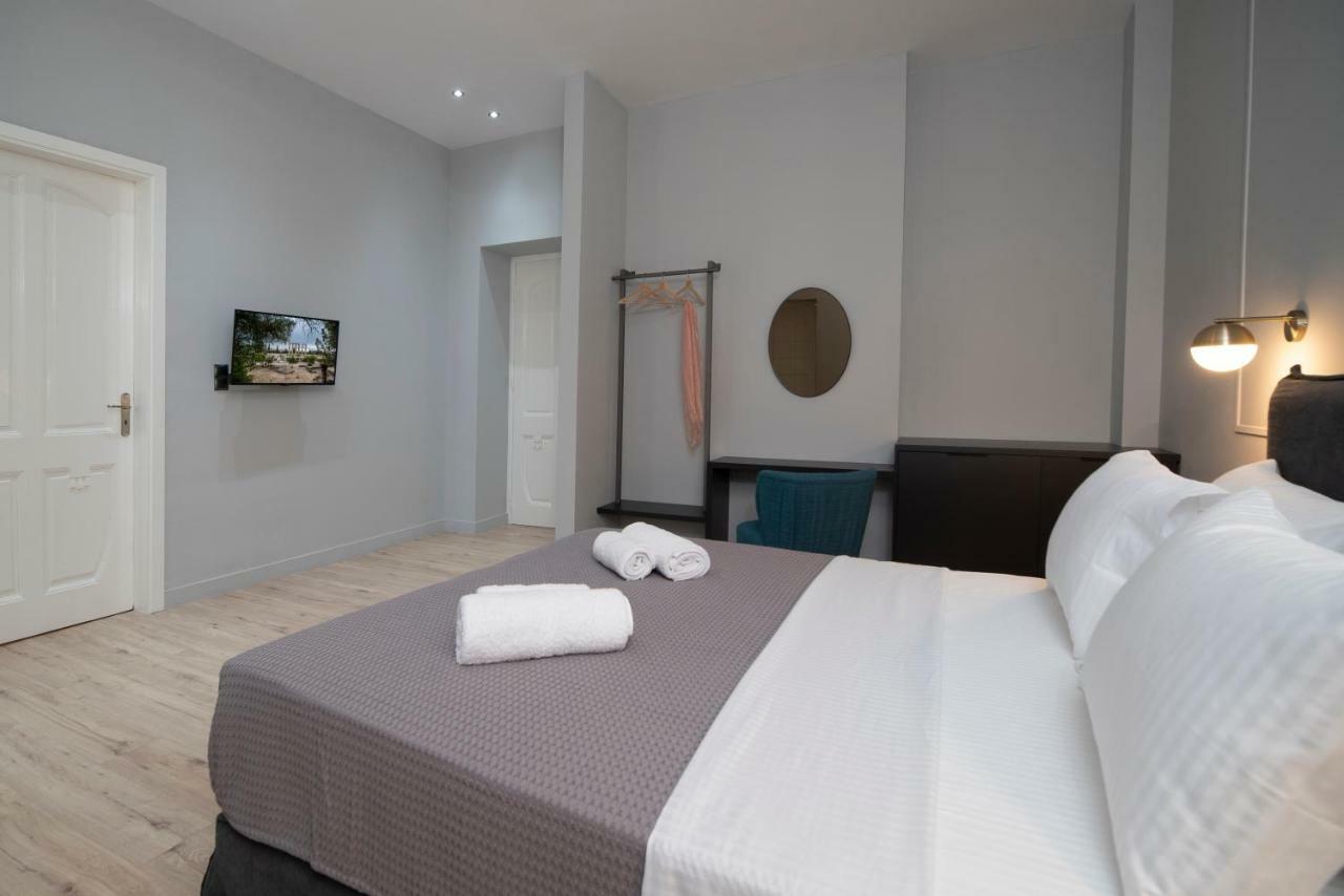 Plaka Arch Suites Athen Exterior foto